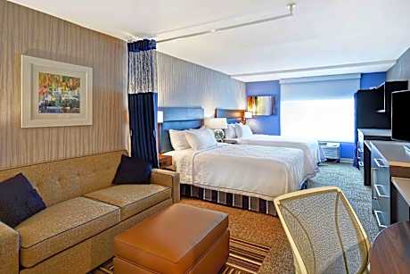 2 Queen Mobilty/hearing Access Ri Shwr Ste Ns Visual Fire Alarm/door/phone Alert Free Brkfst/wi-fi-k