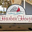 Harbor House Inn