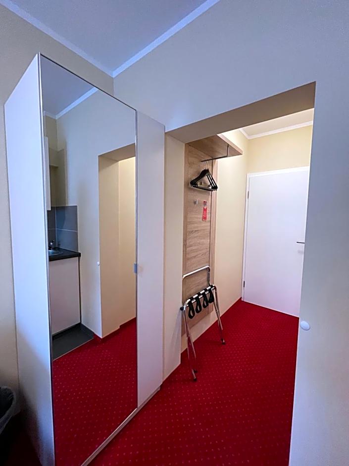Palm Premium Hotel & Apartments