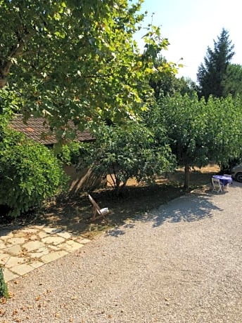 Triple Room with Garden View