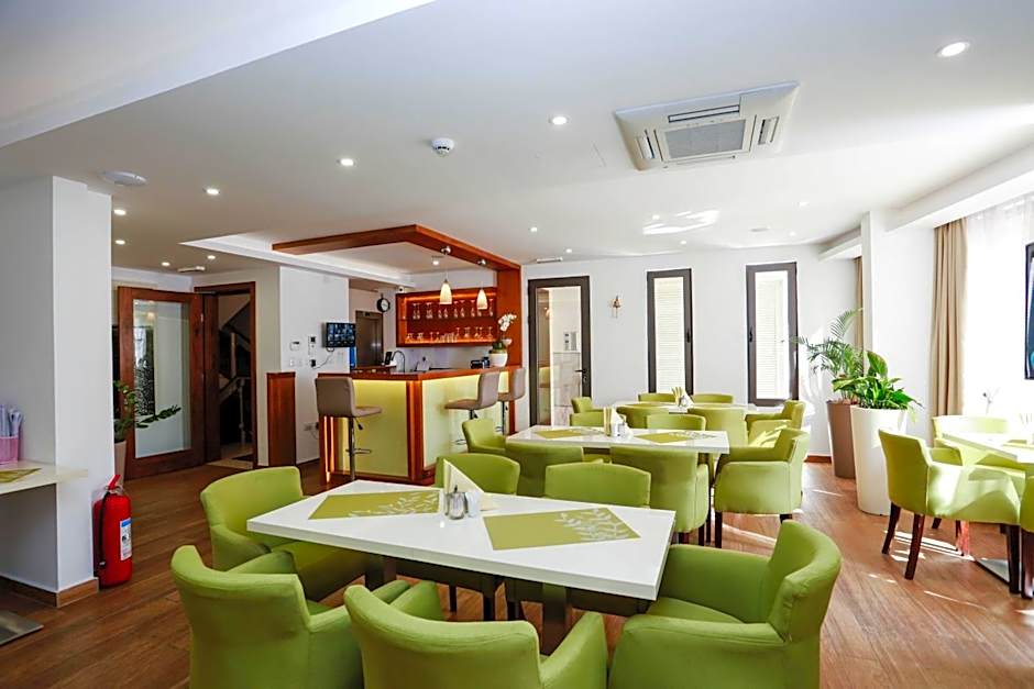 Garni Hotel Arka