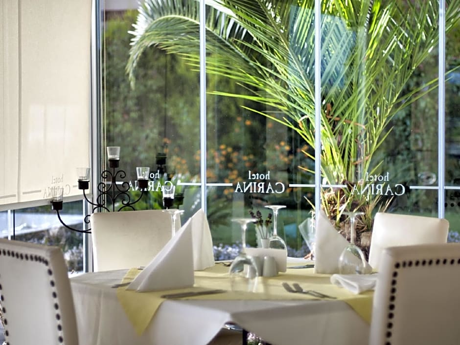 Hotel Carina