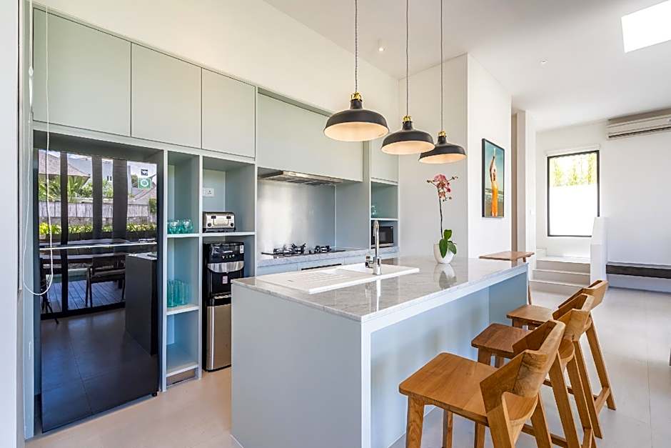 Mandala 3BR Designer Pool Villa in Berawa-Canggu