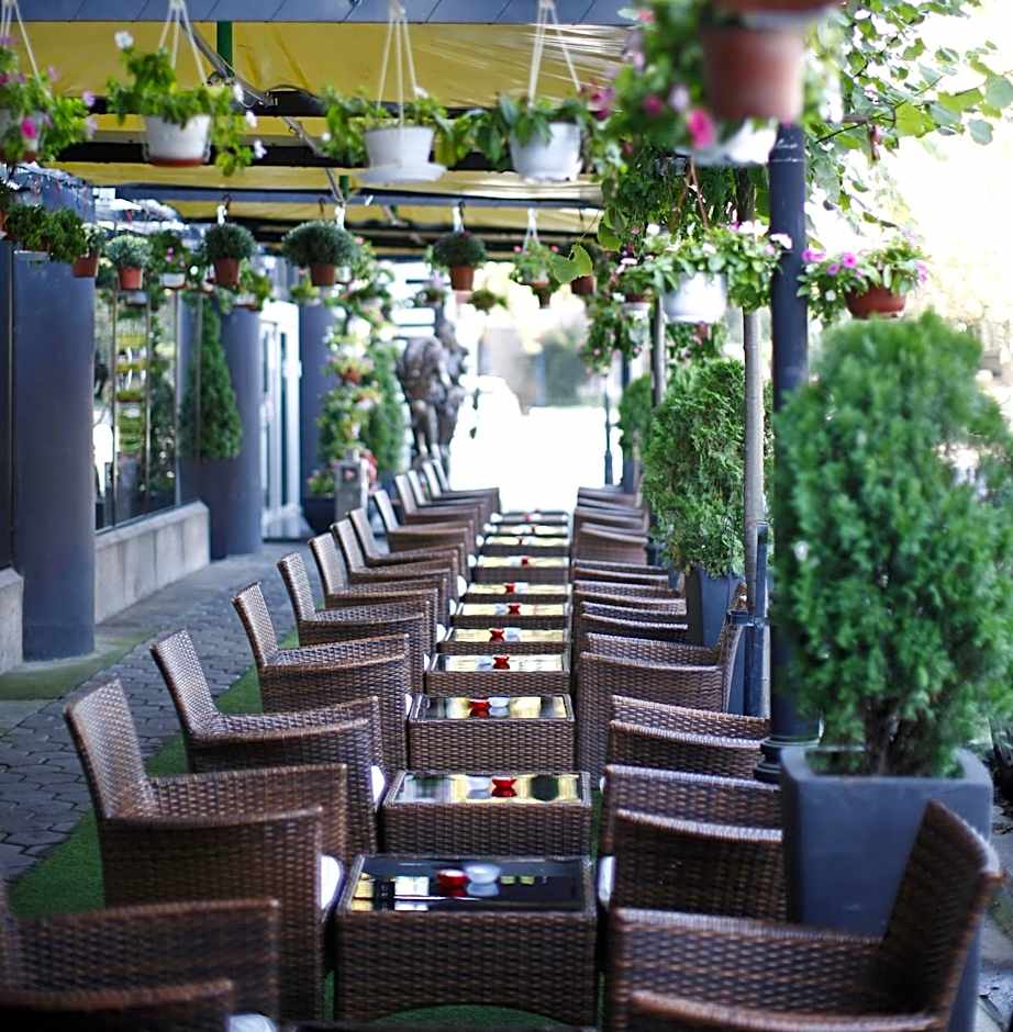 Design Hotel Mr. President Garni