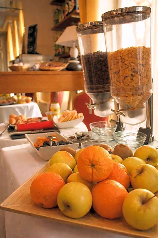 Hotel Foch
