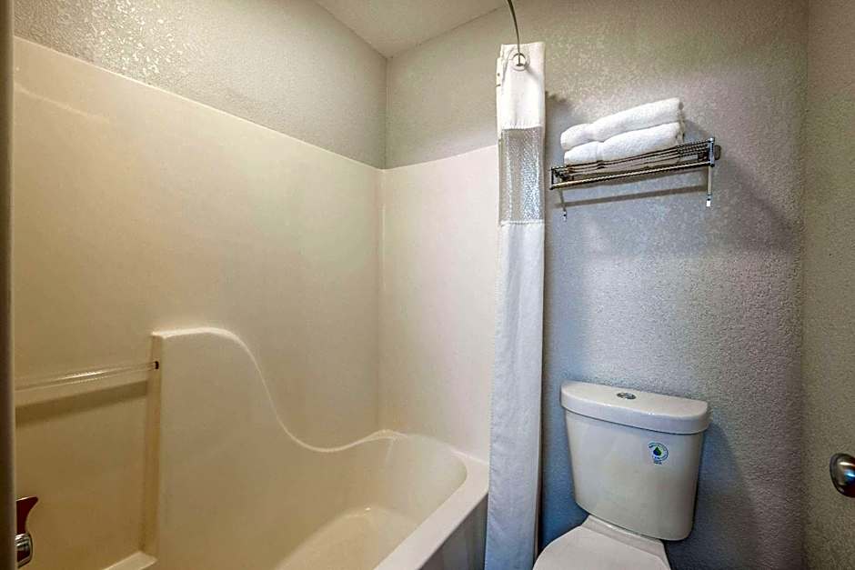 Wingate by Wyndham Butte City Center I-15/I-90