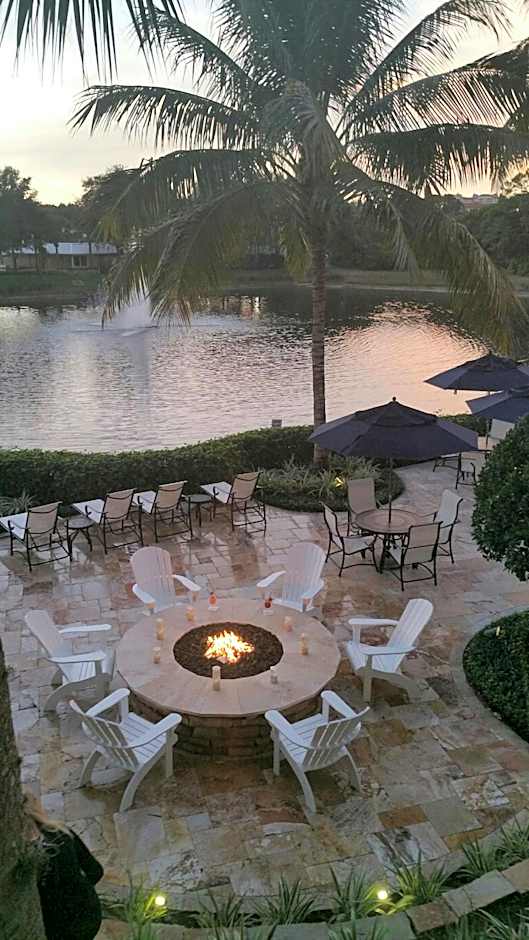 Inn at Pelican Bay