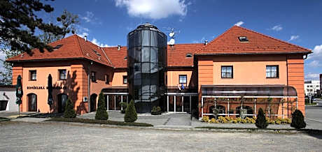 Zámecký Hotel Zlatý Orel