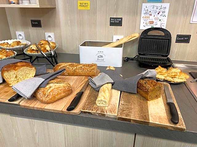 ibis Styles Crolles Grenoble A41