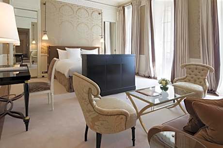 Prestige Junior Suite