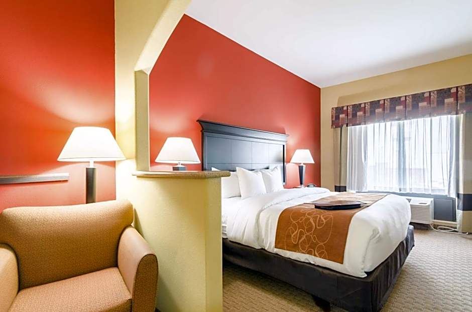Comfort Suites Salina South