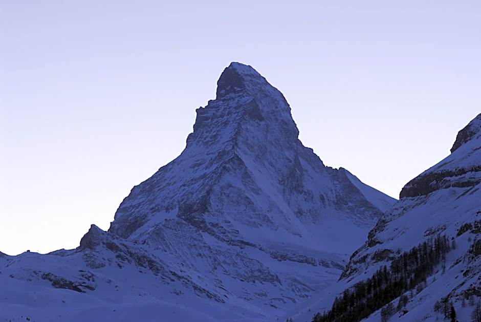 Hotel Garni Testa Grigia