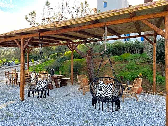 Thalia Bloom Villa Apartments