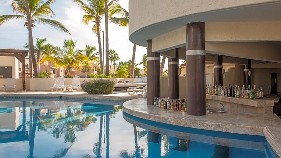 Park Royal Homestay Los Cabos