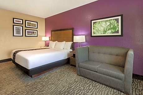 1 King Bed Mobility Accessible Room Non-Smoking
