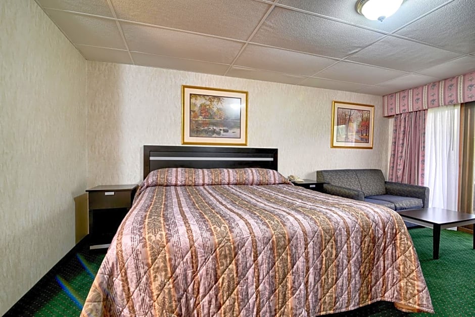 Roosevelt Inn & Suites Saratoga Springs