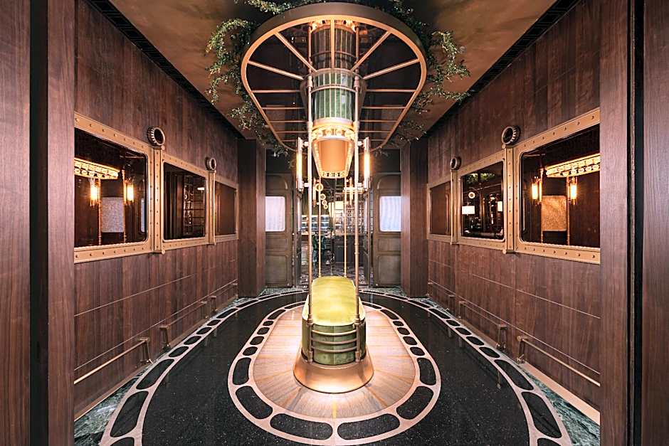 Flow and Co. Qingdao, Autograph Collection