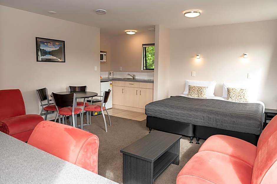 Bella Vista Fox Glacier Motel