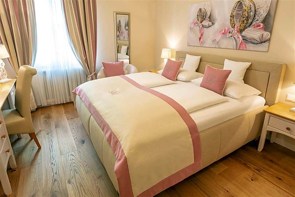 Donauhof - Hotel garni