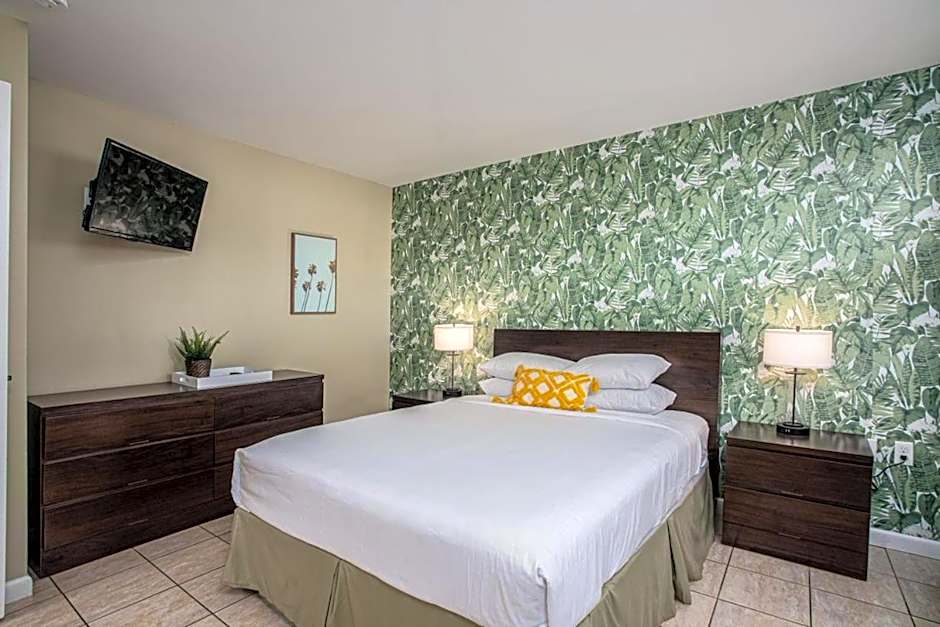 The Local - St. Augustine