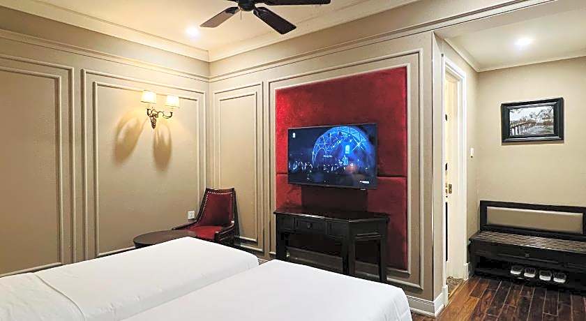 Hotel du Monde
