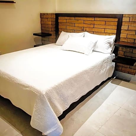 Elicon Suites