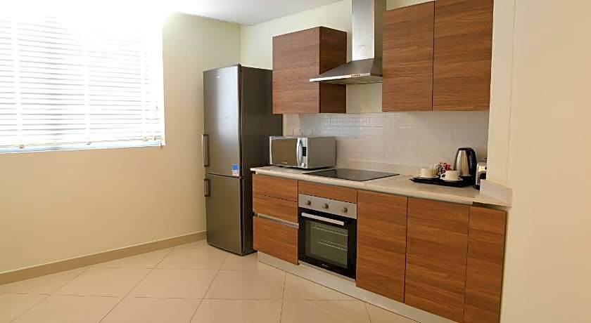 Gulf Suites Hotel Amwaj