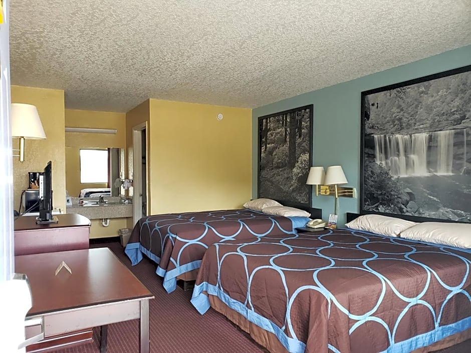 Super 8 by Wyndham Arkadelphia Caddo Valley Area