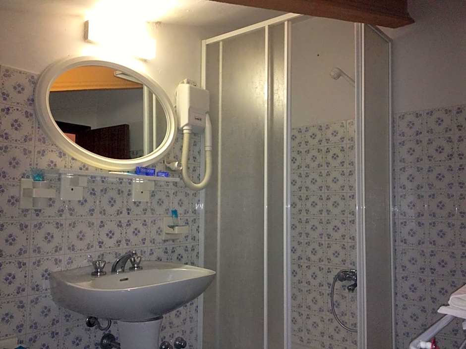 Hotel Rivamare