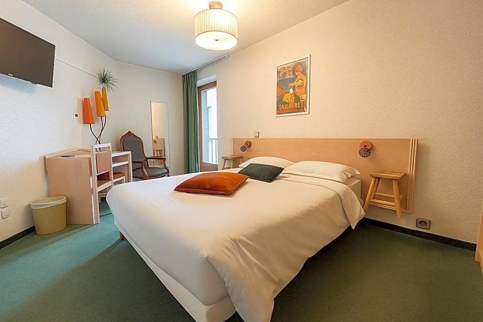 Hôtel de Genève , Faverges-Seythenex 74210, Haute Savoie