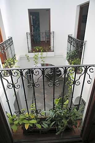 Wake up in Tarifa Hostel & Restaurant Lounge