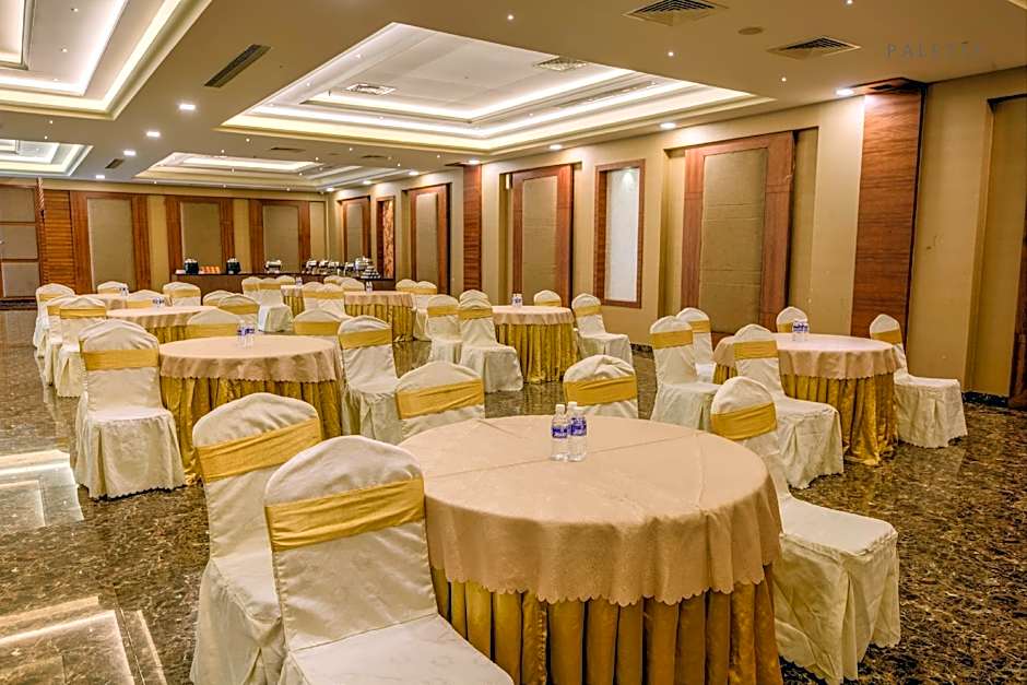 Hotel Pioneer Grand Palace