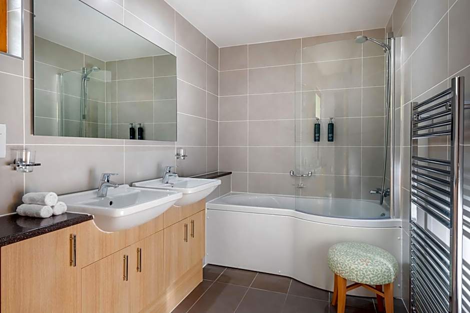 The Lodges at Craigendarroch Country Club