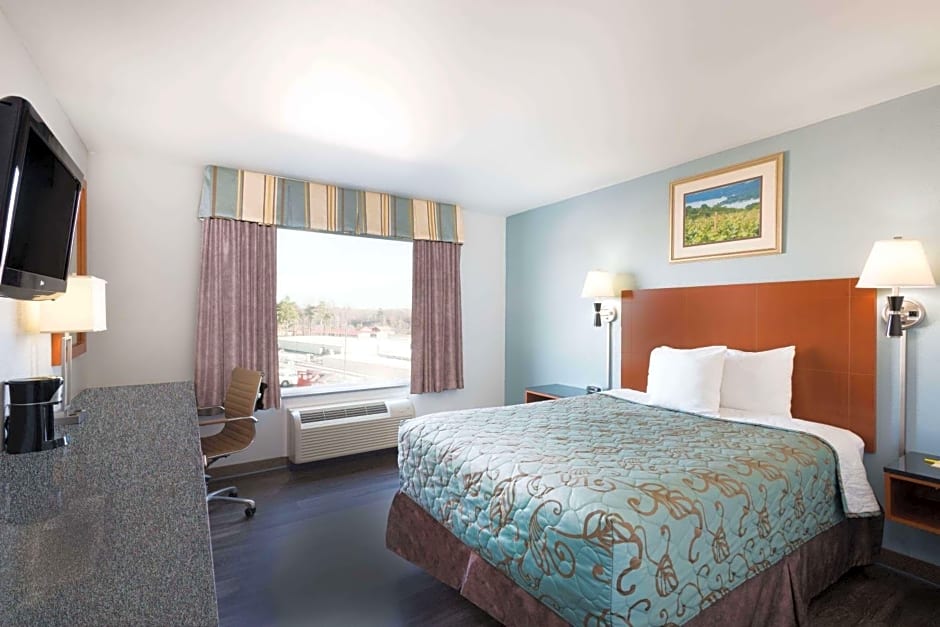 Days Inn by Wyndham Watertown Fort Drum