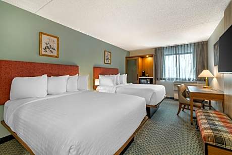 Queen Room with Two Queen Beds - Non-Smoking