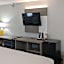 Comfort Inn & Suites Sharonville - Cincinnati North