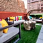 Staypineapple, An Artful Hotel, Midtown