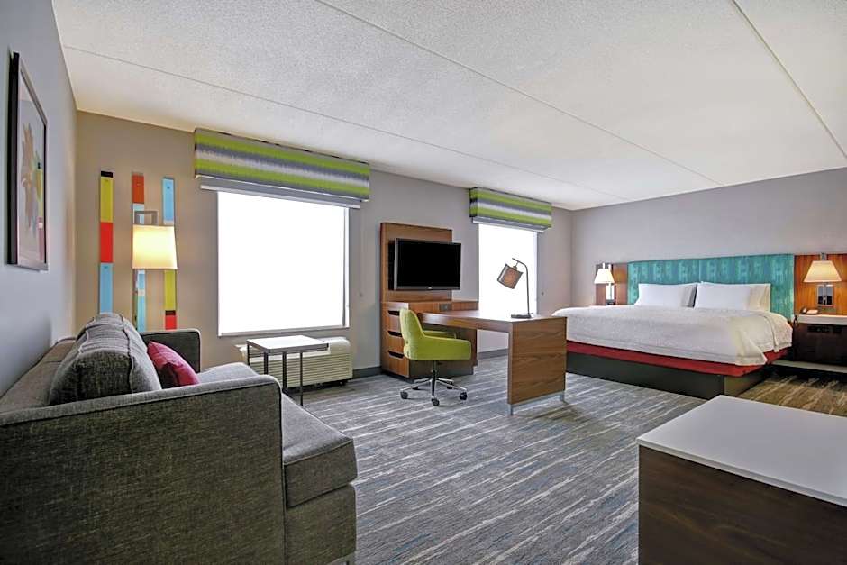 Hampton Inn By Hilton & Suites Guelph, Ontario, Canada