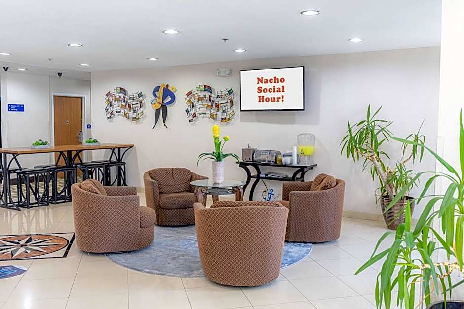 Microtel Inn & Suites by Wyndham Kingsland Naval Base I-95