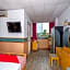 OYO 89864 Hotel Holiday Park