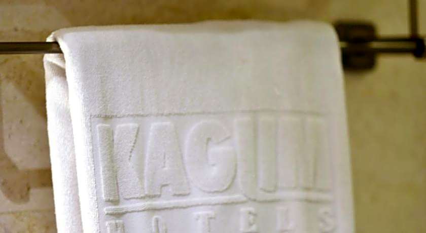 Gino Feruci Kebon Jati Bandung