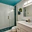 Absolute Anna Maria-Private Beach Access-Heated Pool-Water Views From Every Room