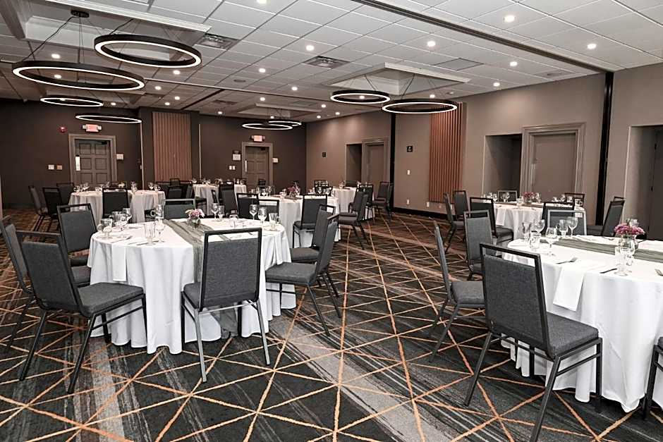 Holiday Inn Cleveland-Mayfield Hotel By IHG