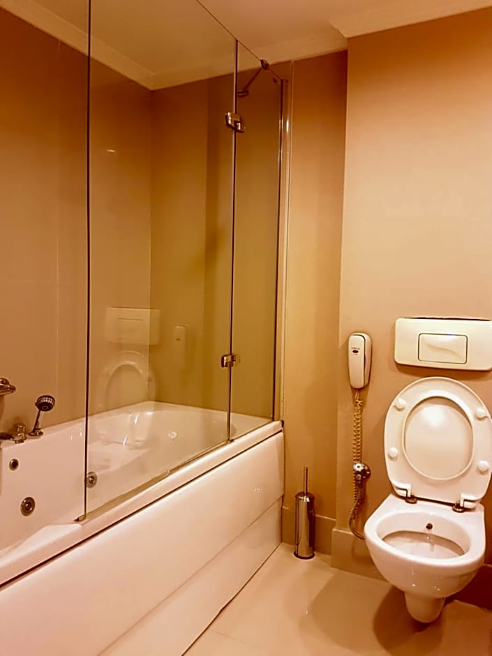 Jura Hotels Mavi Sürmeli Adana