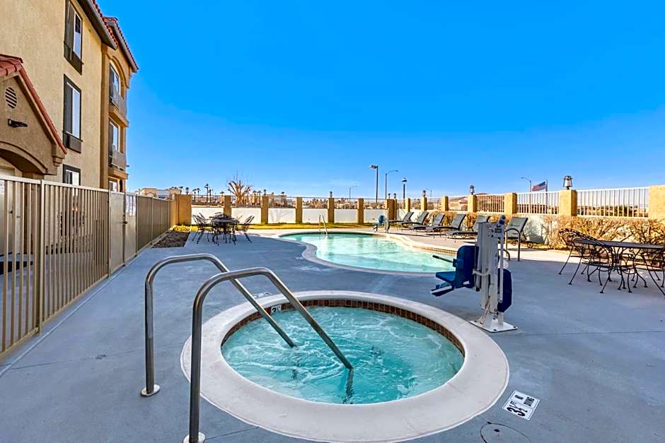 Best Western Plus John Jay Inn & Suites
