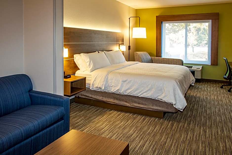 Holiday Inn Express Hotel & Suites Roseville - Galleria Area By IHG