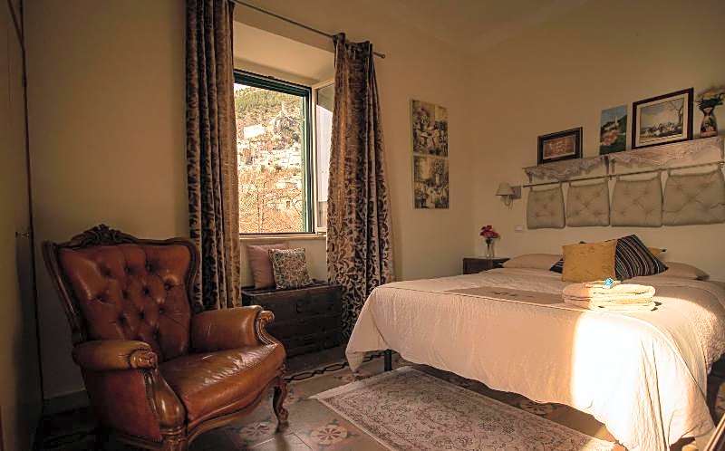 La Rocca Mia House B&B