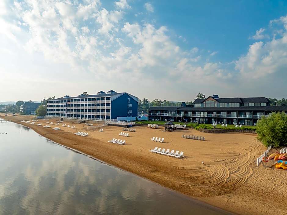 The Beach Haus - Traverse City