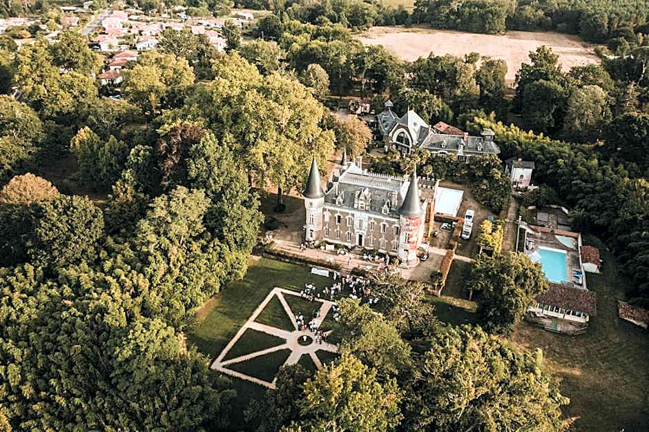 Château Belle Epoque - Chambres d'Hôtes & Gîtes