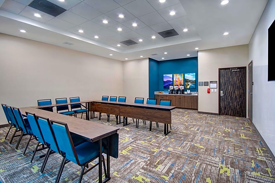 Hampton Inn & Suites By Hilton Rancho Cucamonga